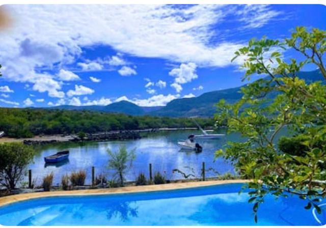 21Lg Ilot Fortier M Sea Front And Swimming Pool Ривьер-Нуар Экстерьер фото